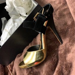 Luxury Rebel Black and Gold Very High Heel New in Box 38.5 (8.5) “Judith 2”